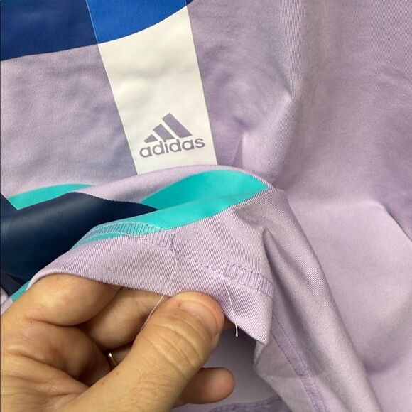 Adidas shirt - Picture 4 of 4